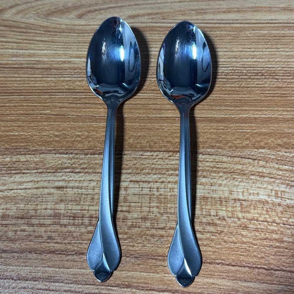 Oneida Tribeca Satin Teaspoons Set of 2 Stainless Flatware USA